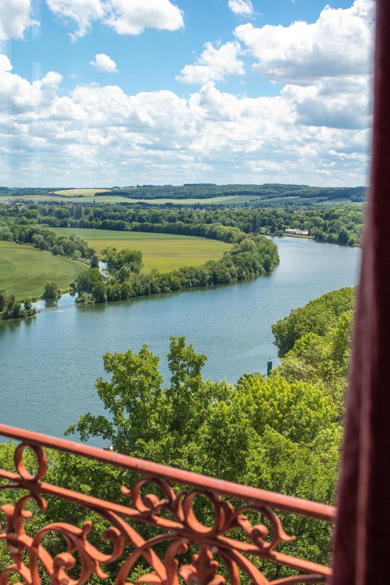 Готель Domaine De La Corniche Rolleboise Екстер'єр фото